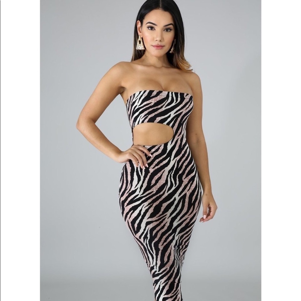 Sexy little dress - classy but still flirty!